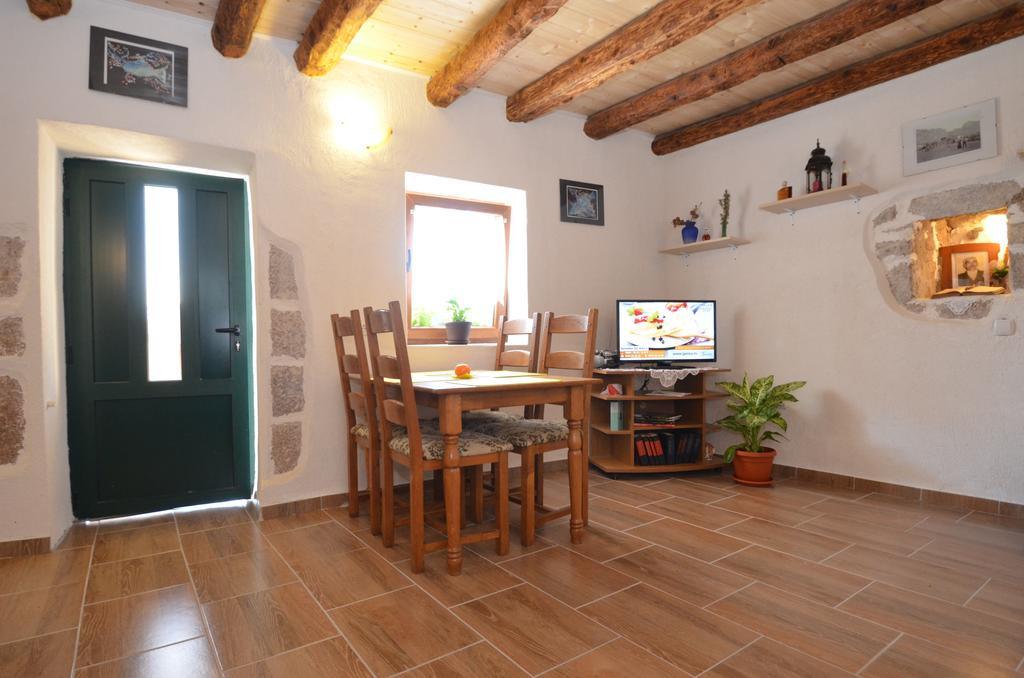 Holiday Home Paklenica Starigrad Paklenica Eksteriør bilde
