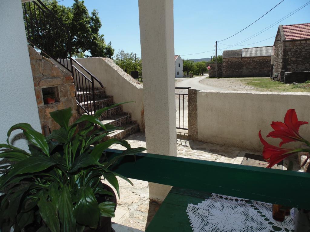 Holiday Home Paklenica Starigrad Paklenica Eksteriør bilde